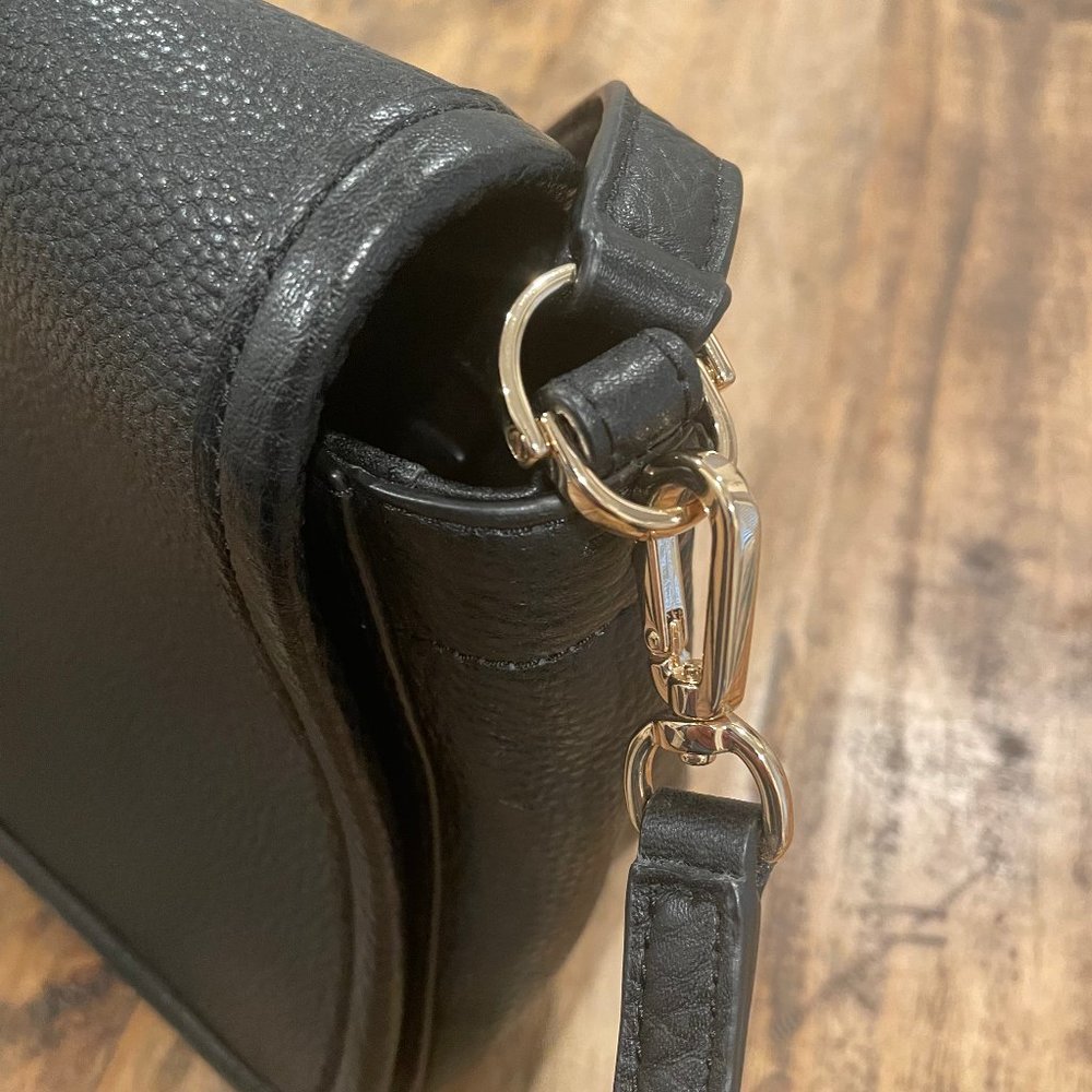 Tory Burch Britten pebbled Leather Crossbody in color Black - Picture 6 of 9